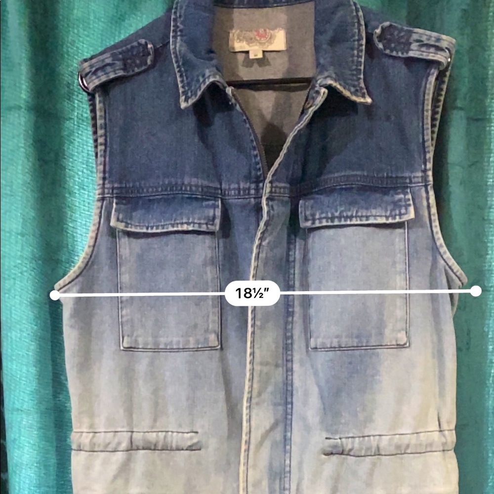 Womens denim sleeveless jacket